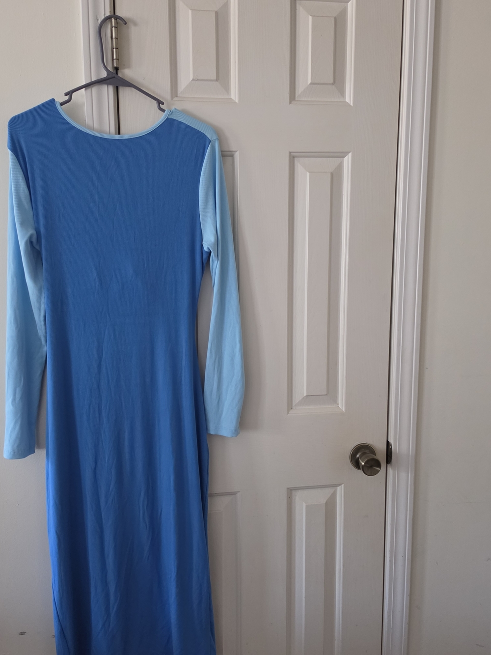 Women’s Long Sleeve Two-Tone Blue Maxi Dress